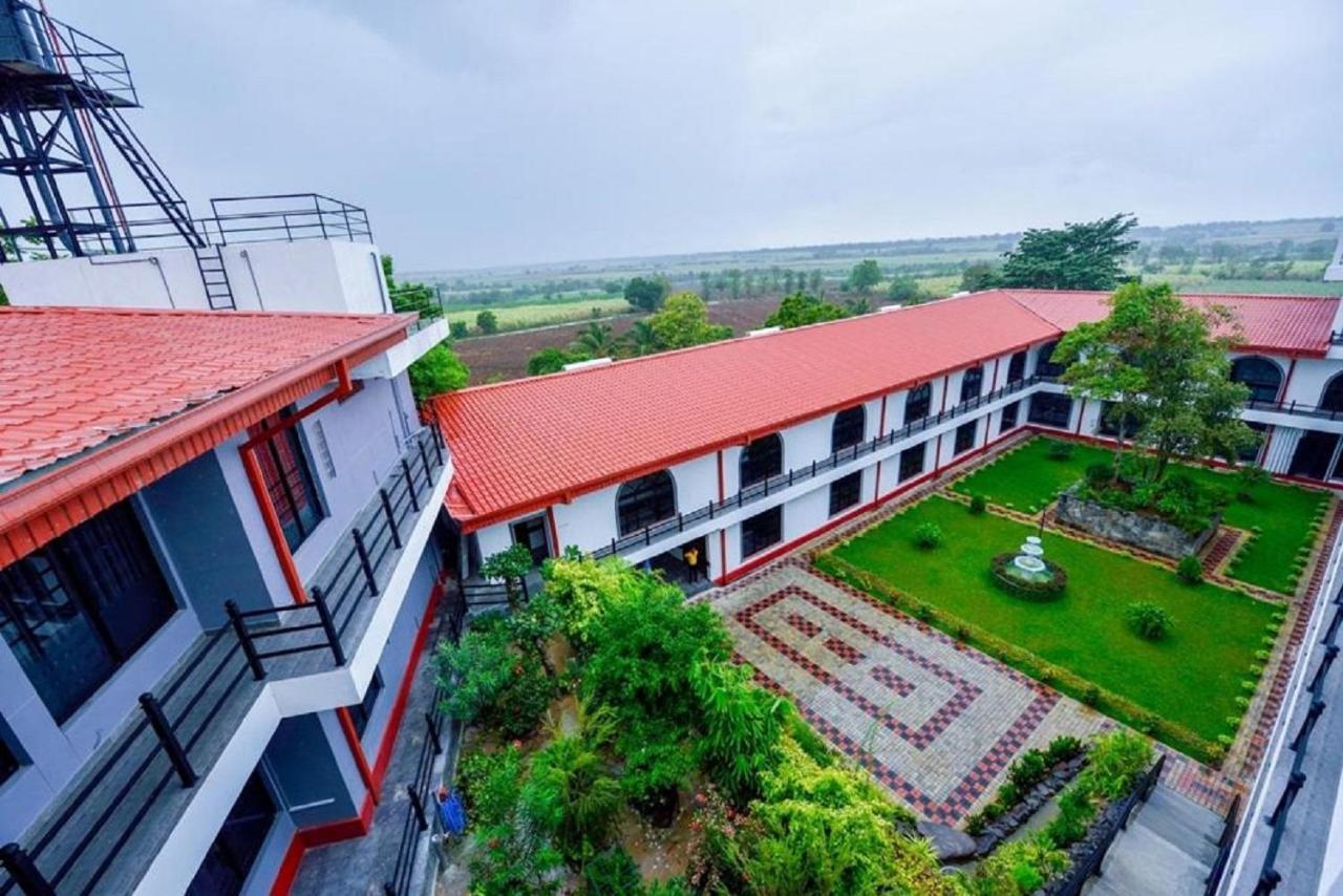 Centauria Wild Hotel Udawalawe Exterior foto