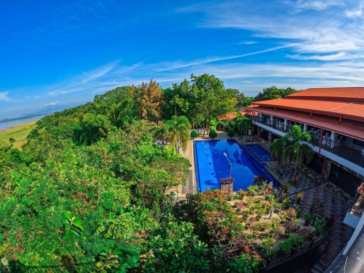 Centauria Wild Hotel Udawalawe Exterior foto